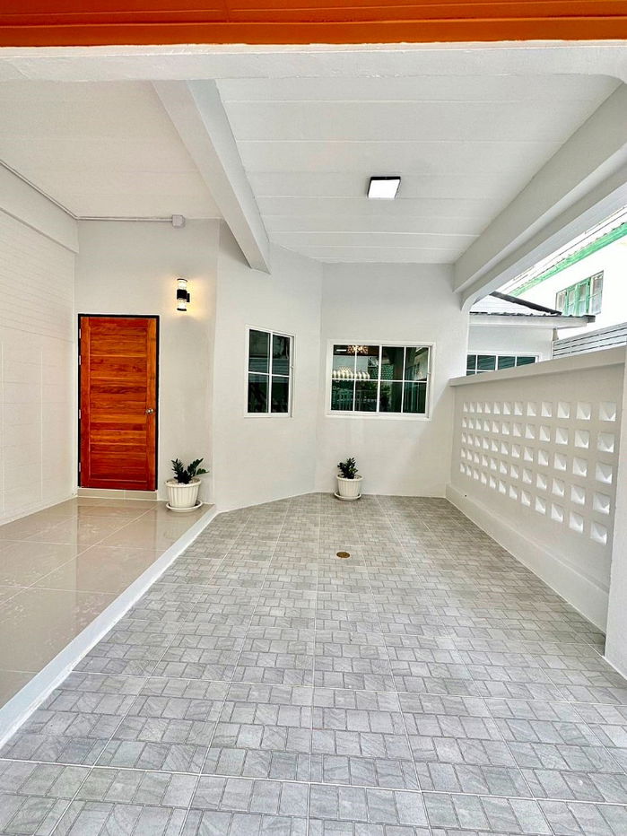 รูป บ้านสวย  หลังมุม  4 ห้องนอน  #หมู่บ้านบัวทอง ธานี  บางบัวทอง  บ้านรีโนเวทใหม่  ใกล้แม็คโคร บางบัวทอง - รูปที่ 5/30