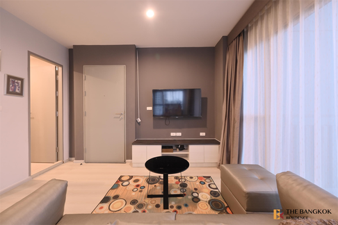 Life Ratchadapisek near MRT Huai Khwang Station High-potential Location, Not as Expensive as You Think