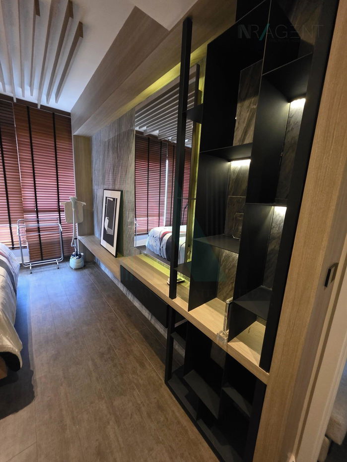 picture 🔺 For Rent Condo THE LOFTS EKKAMAI Building 1, Floor 11,1 bed room, Room size 45 sqm - 2/8