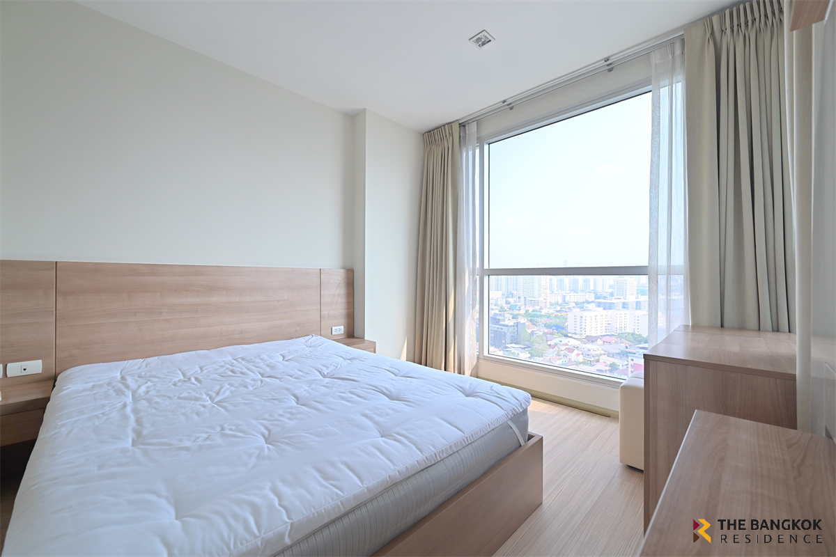 picture RHYTHM Ratchada-Huaikhwang near MRT Huai Khwang Station Hurry to book!! Popular rare units - 4/10