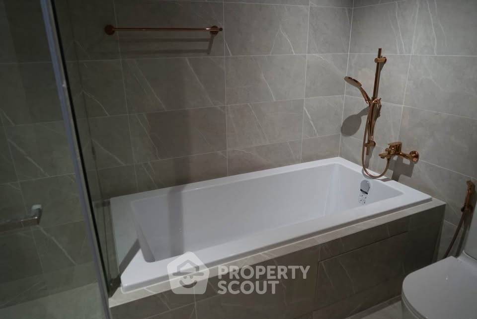picture 2-BR Condo at Chapter Thonglor 25 close to Thong Lo (ID 2316555) - 8/10