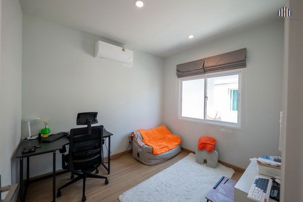 รูป [ให้เช่า] หมู่บ้าน เดอะ วิลเลจ บางนา-วงแหวนฯ 4 / 3 ห้องนอน 2 ห้องน้ำ / 28 ตรว. 148 ตรม. **20,000** บ้านแฝดหลังมุมตกแต่งสวย ใกล้ห้างเมกาบางนา - รูปที่ 8/10