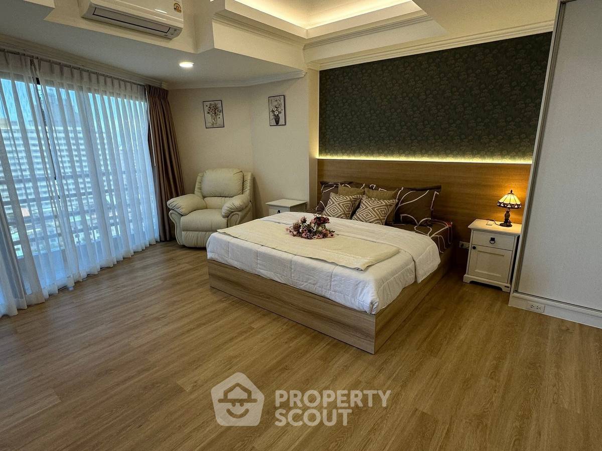picture 2-BR Condo at View Talay 2 Condominium Jomtien close to Pattaya South (ID 2314554) - 11/16