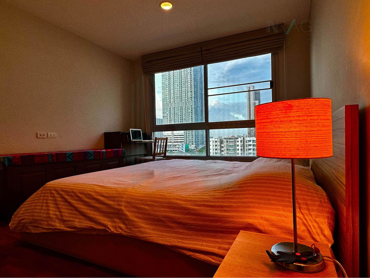 picture 🎉 For Rent Condo CENTRIC SCENE PHAHOLYOTHIN 9 Building 1, Floor 8,1 bed room, Room size 47.00 sqm - 3/8