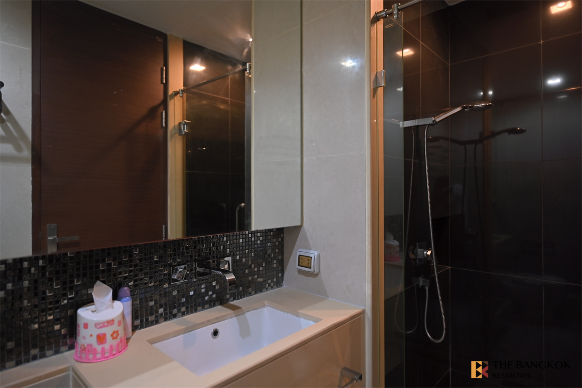picture Big discount, full deal The Address Asoke near MRT Phetchaburi Station - 9/10