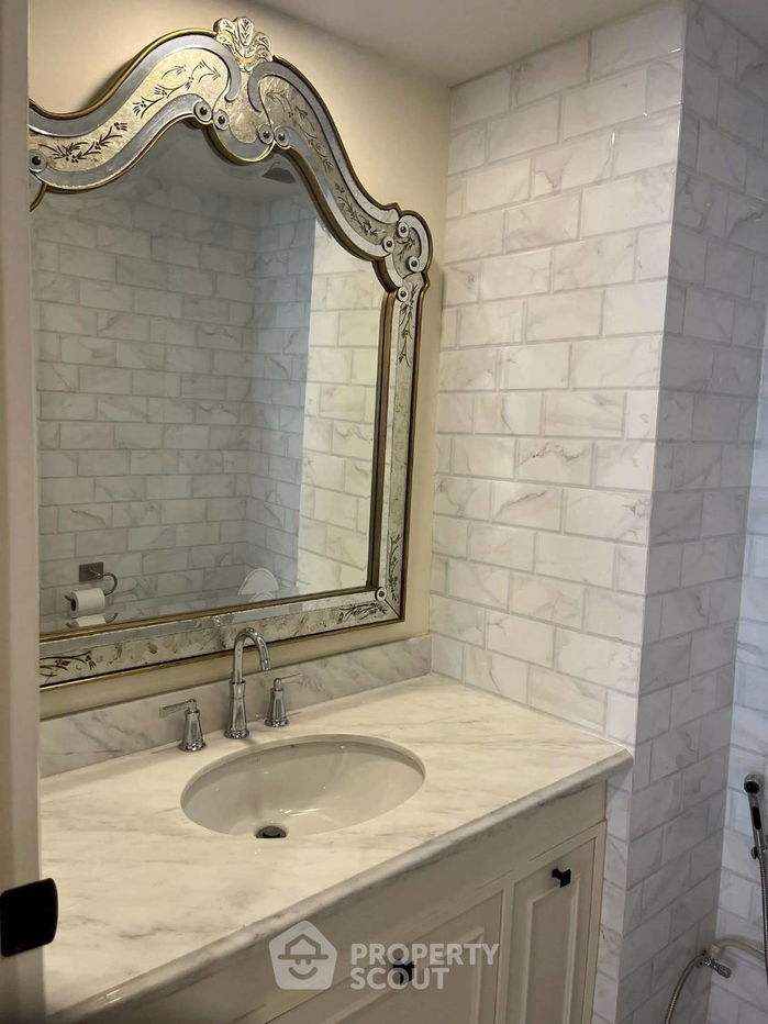 picture 2-BR Condo at Somkid Gardens Condominium near BTS Chit Lom (ID 2308395) - 16/17