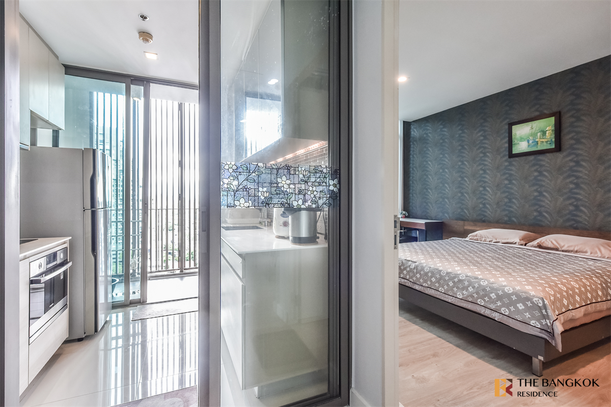picture The Room BTS Wongwianyai near BTS Wongwian Yai Full-featured common area - 7/10