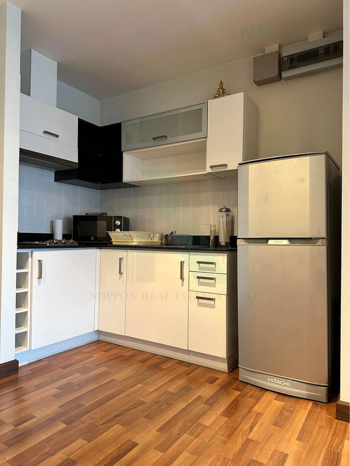 picture 🎉 For Rent Condo CENTRIC SCENE PHAHOLYOTHIN 9 Building 1, Floor 8,1 bed room, Room size 47.00 sqm - 6/8