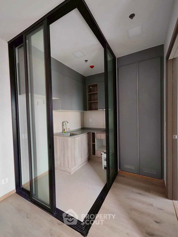 picture 2-BR Condo at The Privacy Taopoon Interchange near MRT Tao Poon (ID 2312610) - 5/16
