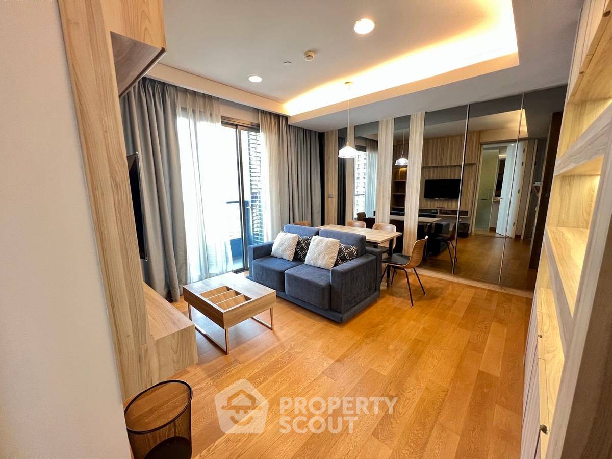 picture 2-BR Condo at The Lumpini 24 near BTS Phrom Phong (ID 2316374) - 2/10