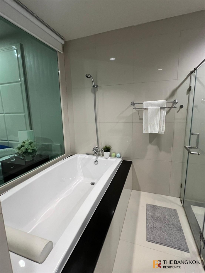 picture The Address Chidlom Big discount, full deal - 9/10