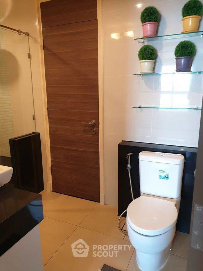 picture 1-BR Condo at Supalai Prima Riva Rama 3 - Narathiwas in Chong Nonsi (ID 729842) - 14/15