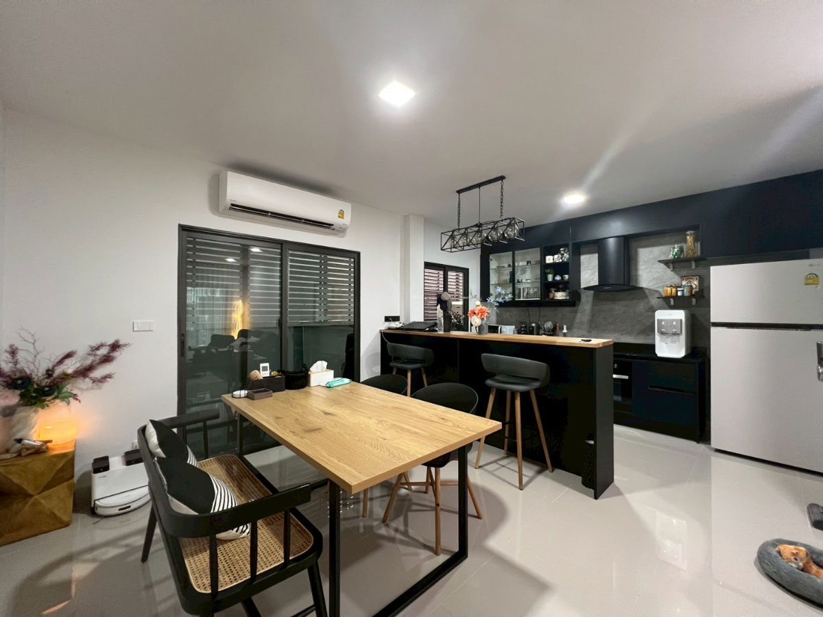 picture Pleno Sukhumvit Bangna 2 for rent - 6/20