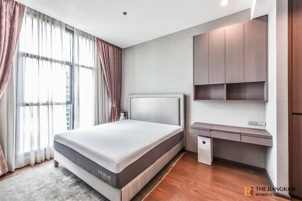 picture Save Time, Convenient Travel The Diplomat Sathorn near BTS Surasak - 10/10
