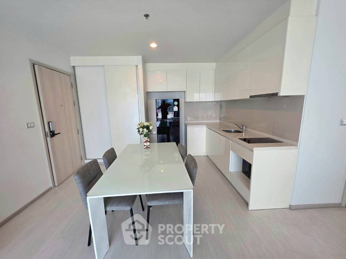 รูป คอนโด 2-ห้องนอน ที่ ริทึ่ม สุขุมวิท42 ใกล้ BTS เอกมัย (ID 2317376) - รูปที่ 3/10