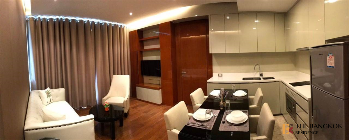 picture The Address Sukhumvit 28 Private Unit, Fully Equipped Common Area near BTS Phrom Phong - 1/10