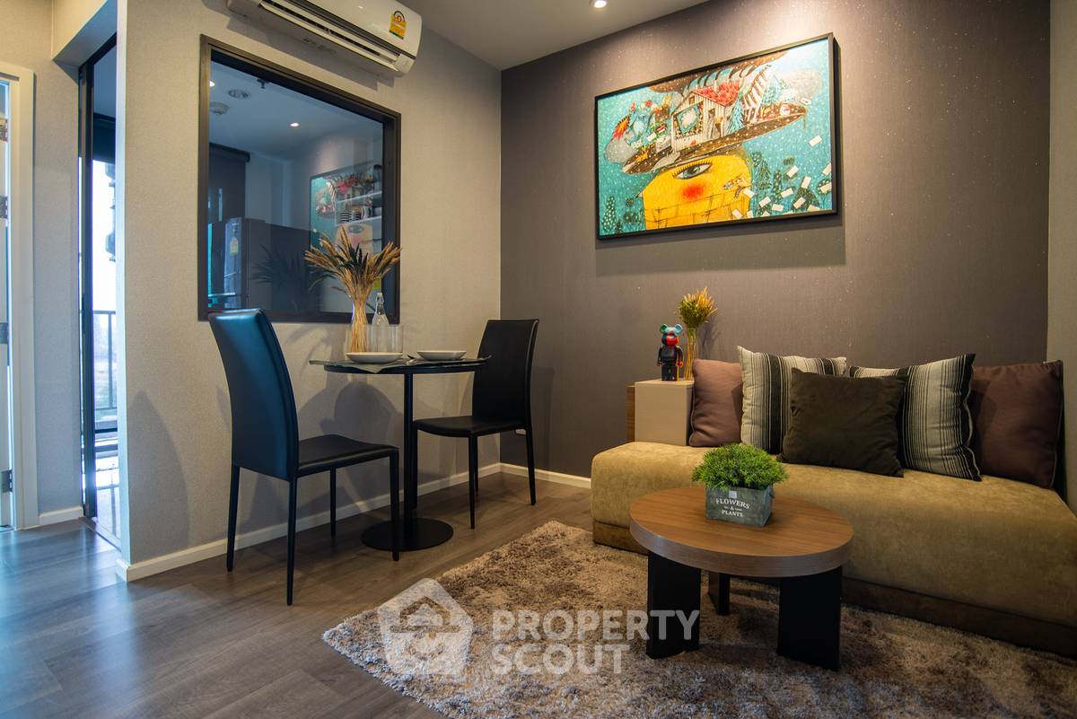 picture 15th-Floor 1-BR Condo At The Stage Taopoon Near MRT Tao Poon (ID 647880) - 1/9