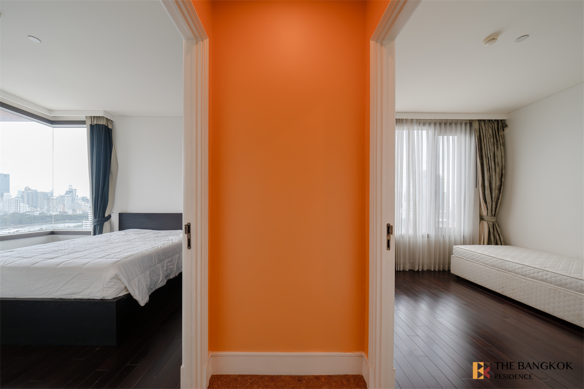 picture Aguston Sukhumvit 22  Luxury Condo at Special Price - 5/10