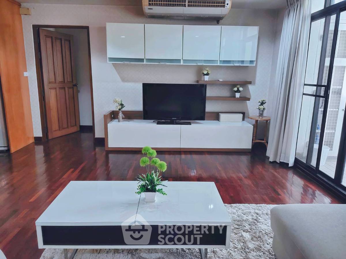 picture 3-BR Condo at Baan Chan Condominium close to Thong Lo (ID 2317465) - 12/16