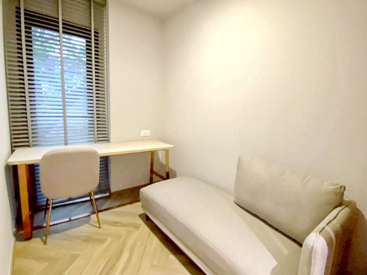 รูป ให้เช่า 38,000 บาท 1 ห้องนอนพลัส แชปเตอร์ ทองหล่อ 25 ห้องมุม วิวสระว่ายน้ำ  - รูปที่ 14/19
