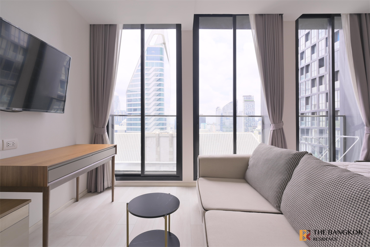 picture Noble Ploenchit Room available, great price near BTS Phloen Chit - 4/10