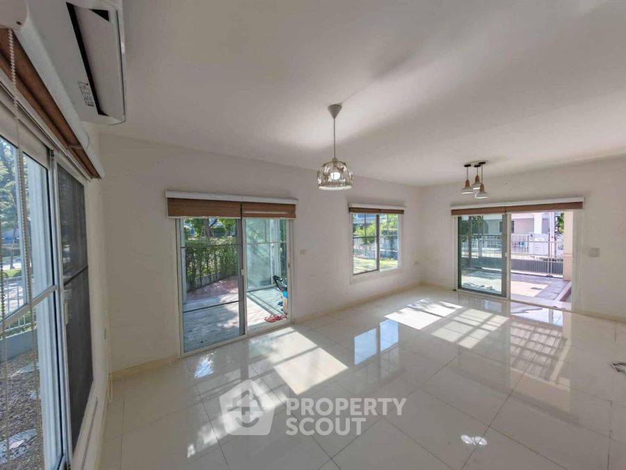 รูป บ้าน 3-ห้องนอน ที่ วิลลาจจิโอปิ่นเกล้า-ศาลายา ใน ศาลากลาง (ID 2317528) - รูปที่ 5/9