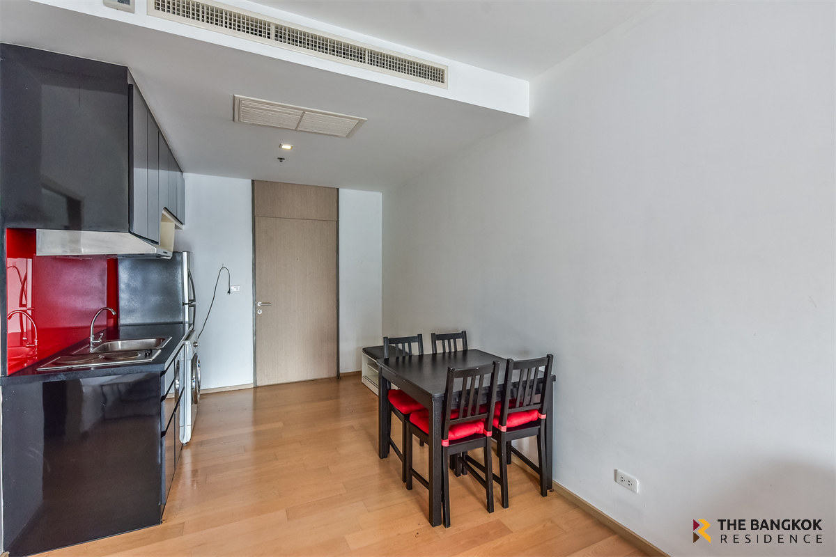 picture Noble Reform New Experience with a Condo in Prime Location near BTS Ari - 9/10