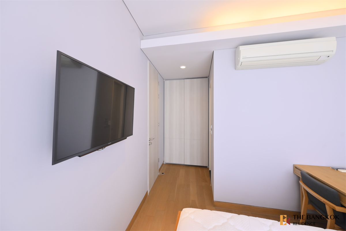 picture The Lumpini 24 Hurry to book!! Unexpected value - 1/10