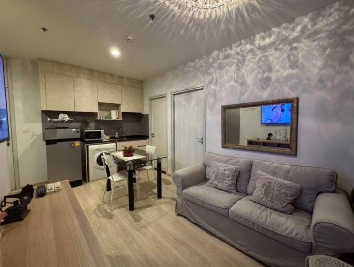 picture #R6490 🎉 210968 Condo for rent Noble Revolve Ratchada 2  - 8/10