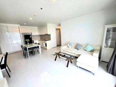 คอนโดให้เช่า : ราคาเหมาะสม 2 ห้องนอน คอนโด Rhythm Sukhumvit 42 ใกล้ BTS เอกมัย 200 ม. (ID 2317376)
