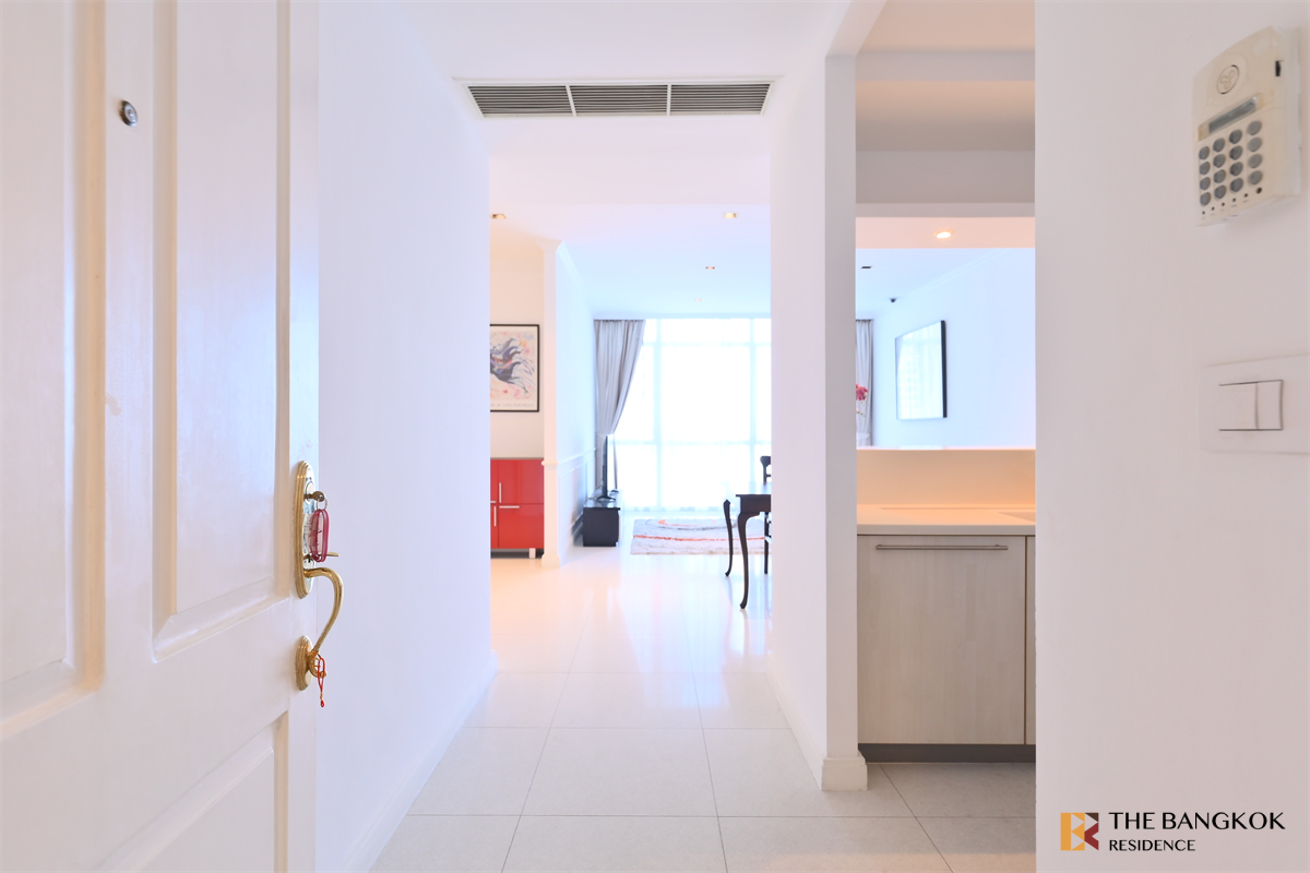 picture Athenee Residence Luxury Condo in Central City Location near BTS Phloen Chit - 10/10