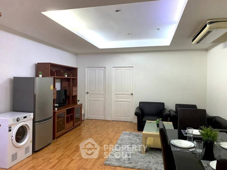 picture 2-BR Condo at The Waterford Park Sukhumvit 53 Condominium near BTS Thong Lor (ID 2313038) - 2/10