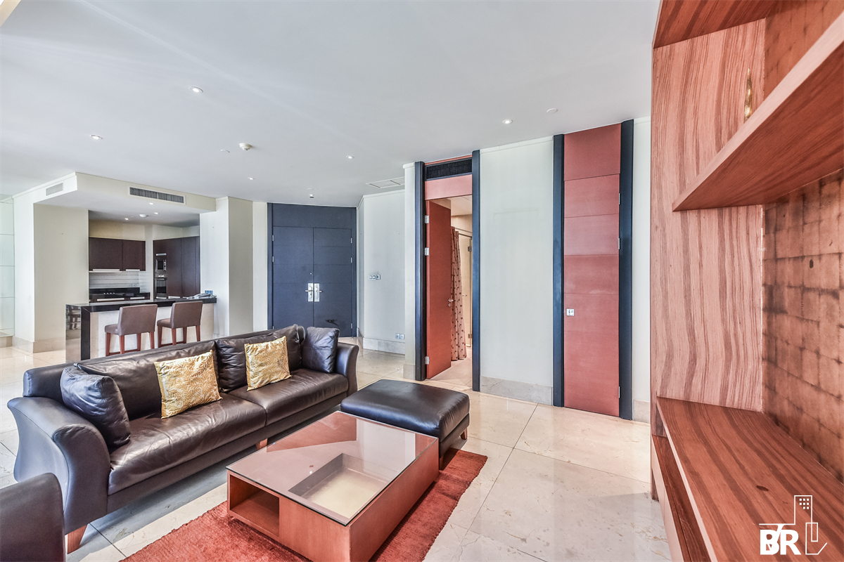 picture The Infinity The Privilege of Luxury in an Economic Hub Location near BTS Saint Louis - 9/10