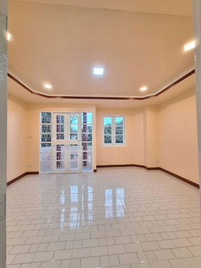 picture Townhouse for sale in Town and Country Village, Nong Chok, convenient transportation, no flooding - 14/15