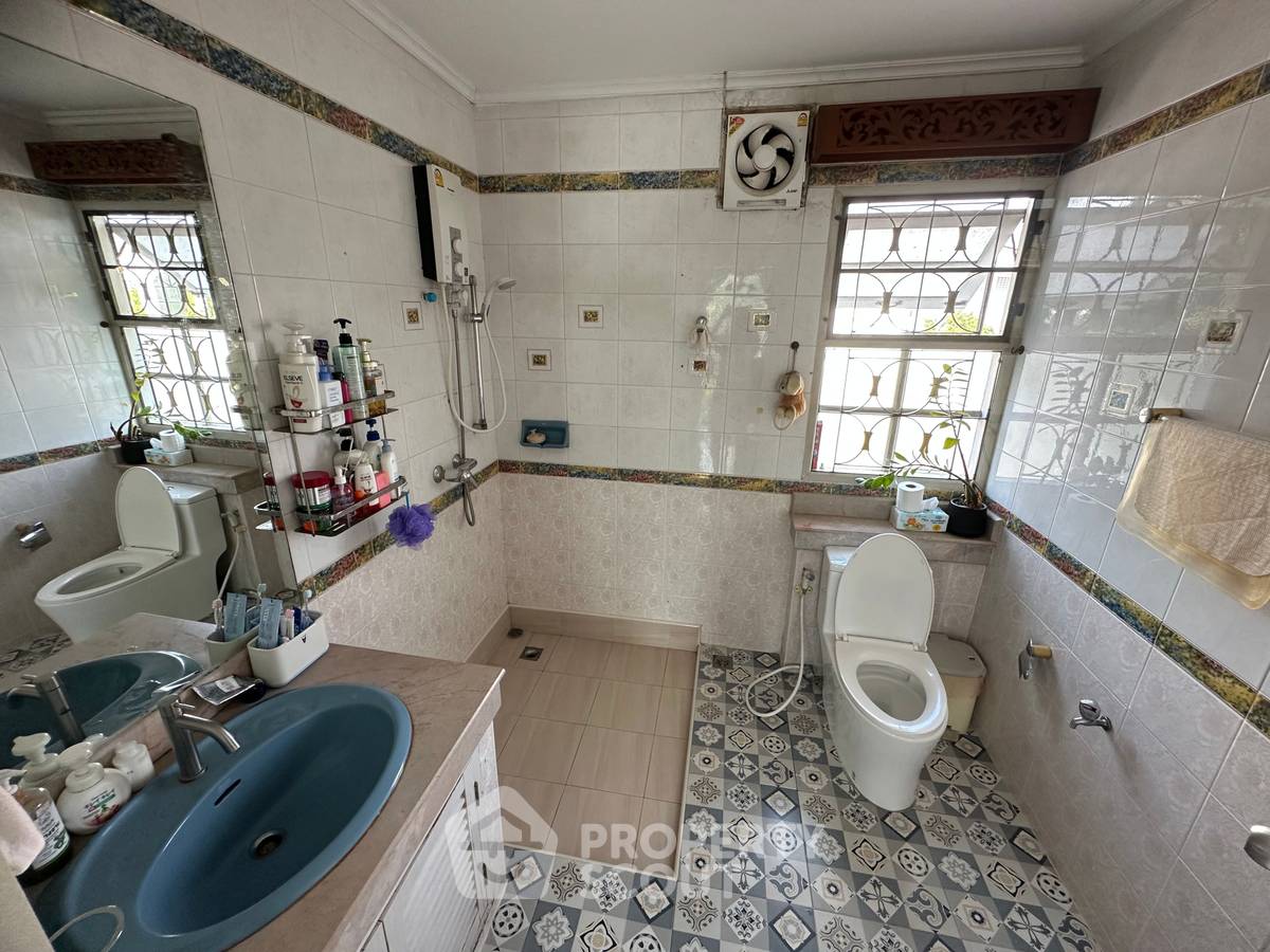 picture 3-BR House at CHAIYAPRUEK Bang Khun Thian in Samae Dam (ID 2317410) - 23/31