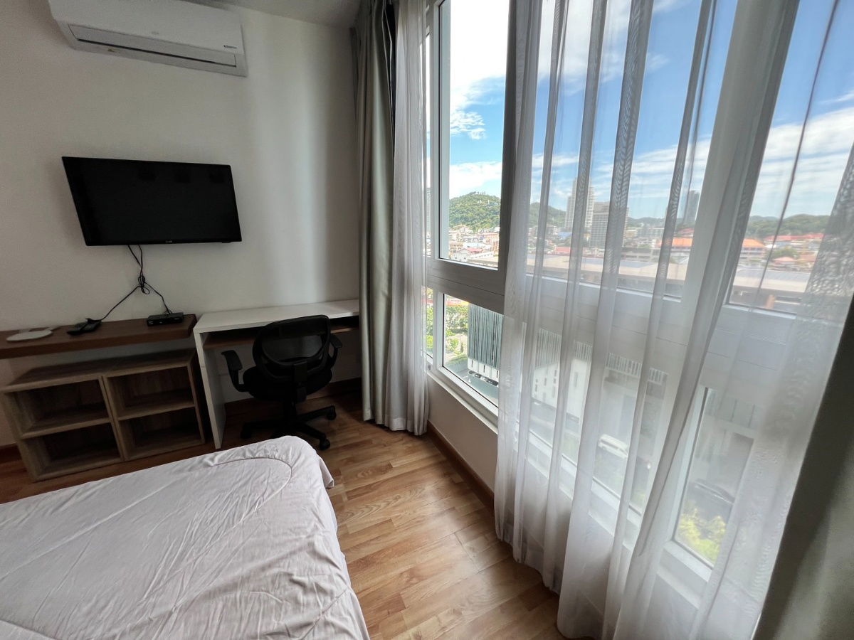 picture Condo for rent Ladda Condo View fully furnished high floor sea view near tourist attractions community areas convenient transportation - 7/25