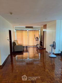 รูปภาพ 2-BR Condo at The Heritage Condominium near BTS Nana (ID 2066954)