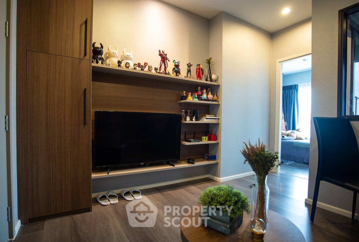 picture 15th-Floor 1-BR Condo At The Stage Taopoon Near MRT Tao Poon (ID 647880) - 4/9