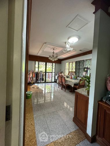 ขายบ้านเดี่ยว 3 ห้องนอน 203.8 ตร.ม. 103 ตร.ว. เขตบางขุนเทียน