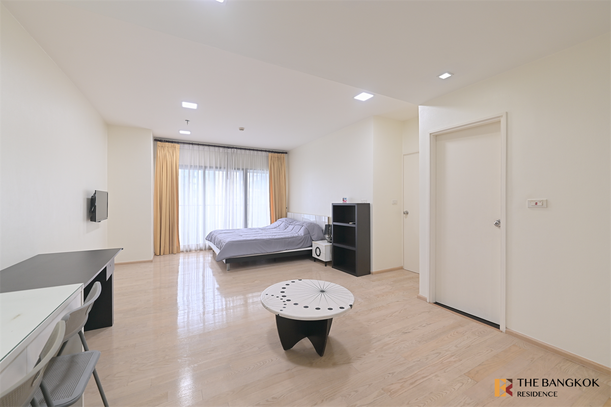 picture Noble Remix near BTS Thong Lo Beautiful Room, Ready-to-move-in - 9/10