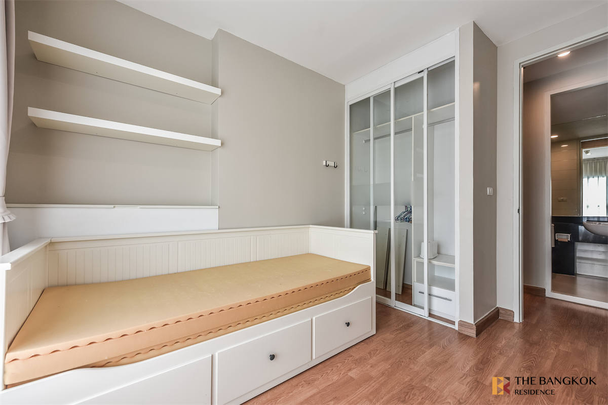 picture The Parkland Grand Asoke-Phetchaburi Save Time, Convenient Travel - 4/10