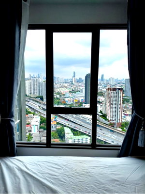 Condos for rent : Condo for Rent at Regent Home Wutthakat (A6809028) 
