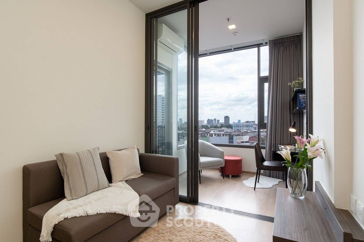 picture 1-BR Condo at Centric Ratchayothin near BTS Ratchayothin (ID 900384) - 8/23
