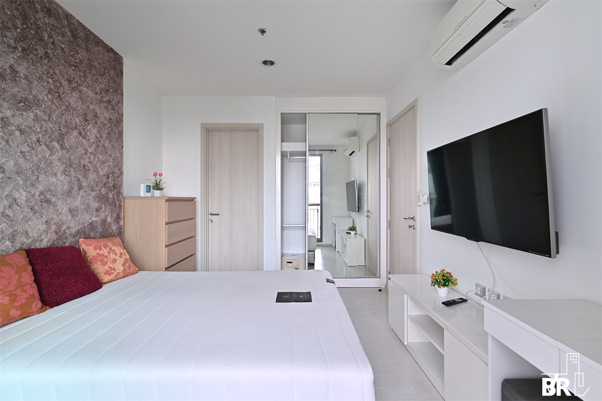 รูป จองด่วน!! คุ้มเกินคาด ริทึ่ม สุขุมวิท 42 ใกล้ BTS สถานีเอกมัย - รูปที่ 1/10