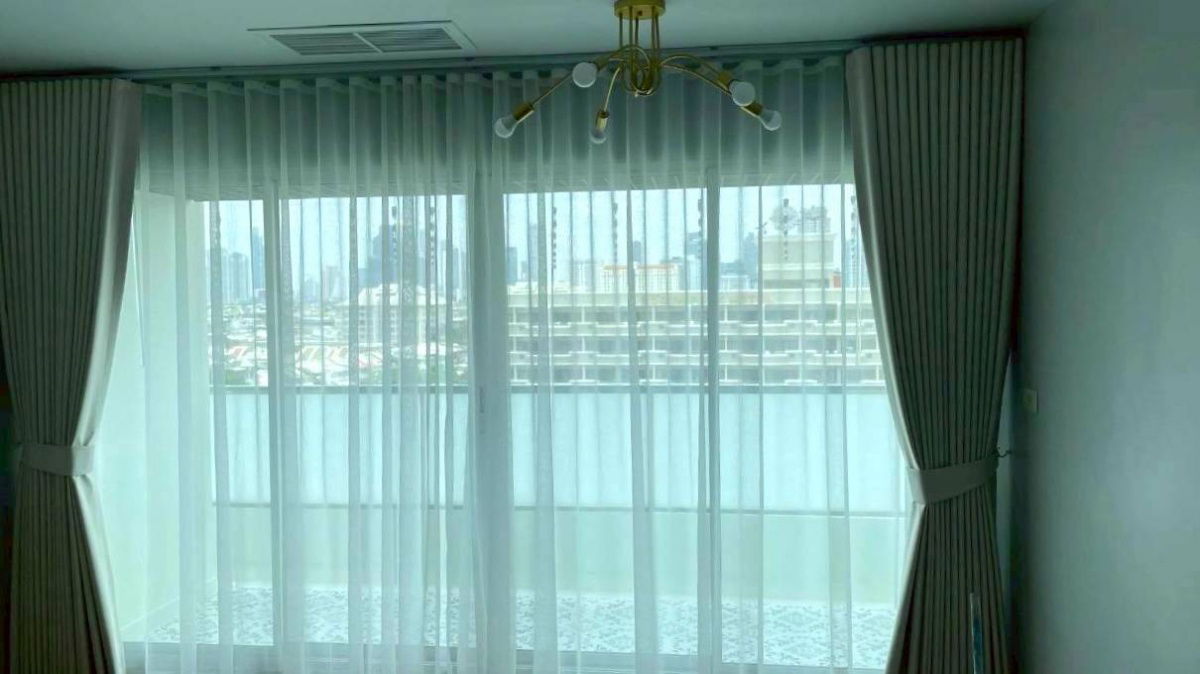 picture For Sale ; Baan Nonzee Condominium Newly-renovated 2 Bedroom Property in Sathorn, Yen Akard, Silom, Rama3  - 10/18