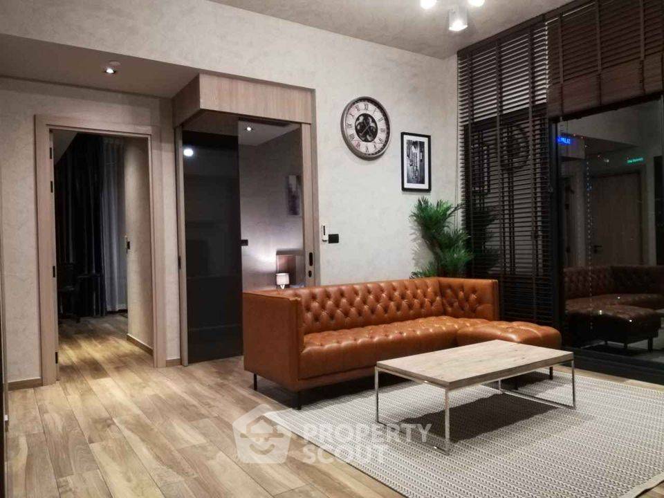 picture 2-BR Condo at The Lofts Asoke near MRT Phetchaburi (ID 824836) - 1/3