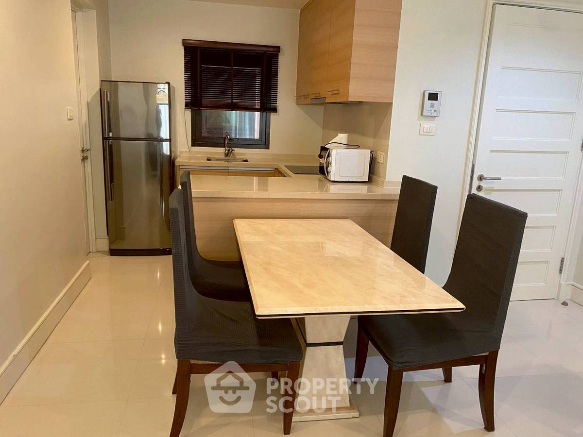 picture 2-BR Condo at Aguston Sukhumvit 22 near MRT Queen Sirikit National Convention Centre (ID 2316818) - 2/7