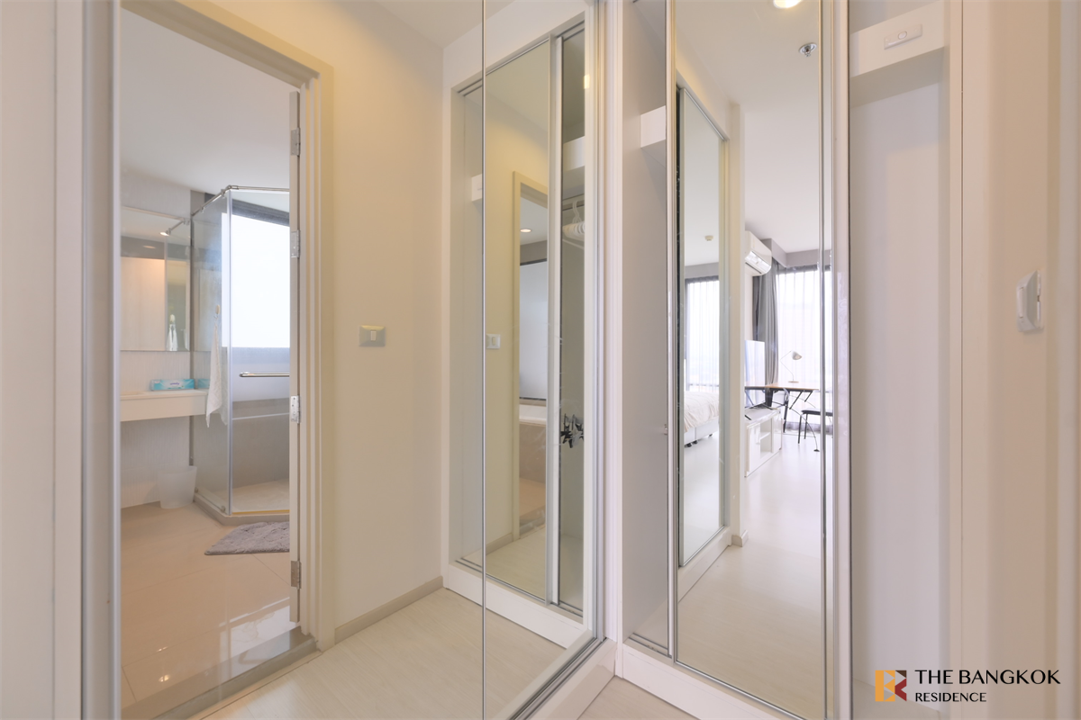 picture RHYTHM Sukhumvit 42 near BTS Ekkamai Easy Travel, Fully Utilized Space - 5/10