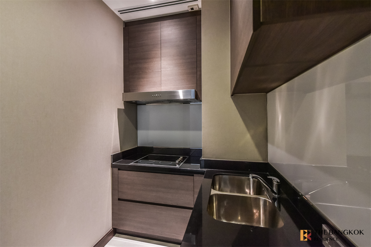 รูป คอนโด Luxury พร้อมอยู่บนทำเลที่ดีที่สุด Q1 Sukhumvit ใกล้ BTS สถานีนานา - รูปที่ 4/10