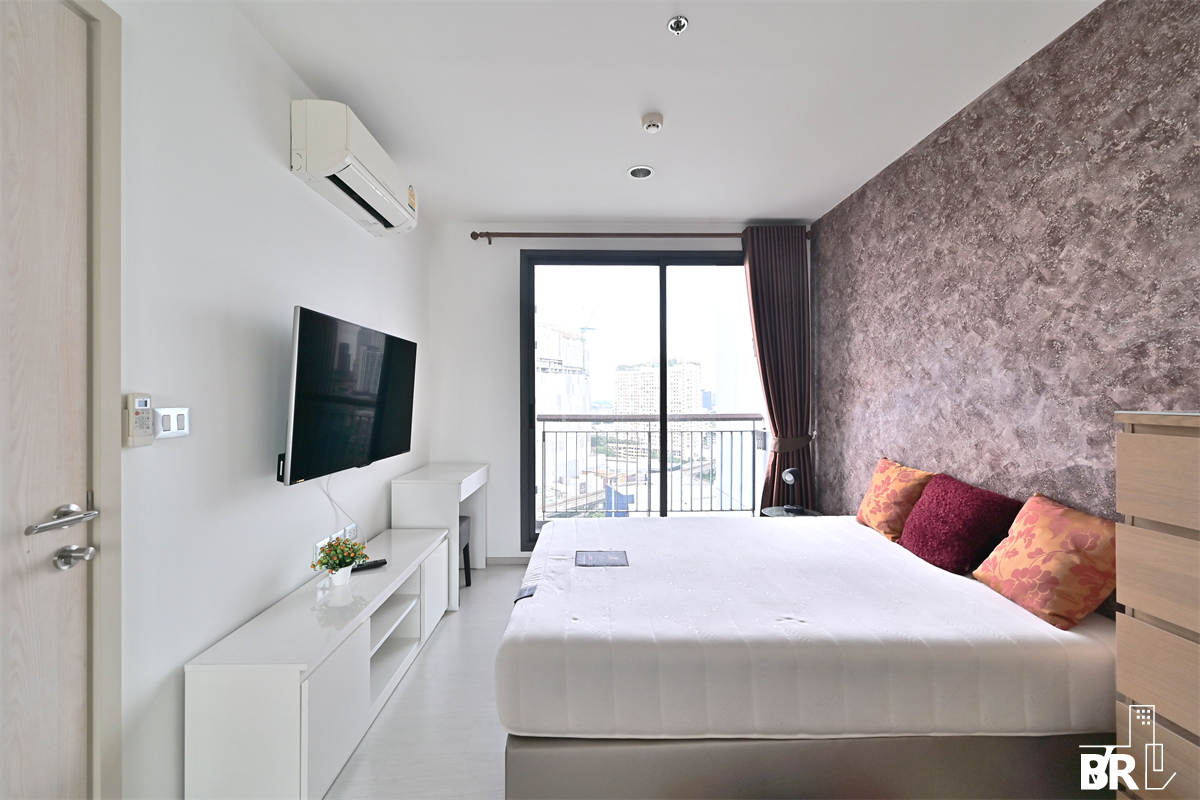 picture Hurry to book!! Unexpected value RHYTHM Sukhumvit 42 near BTS Ekkamai - 8/10